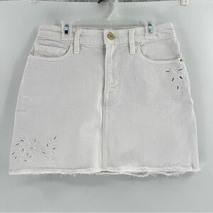 FRAME Le Mini Foliage Embroidered Denim Skirt In White size 25